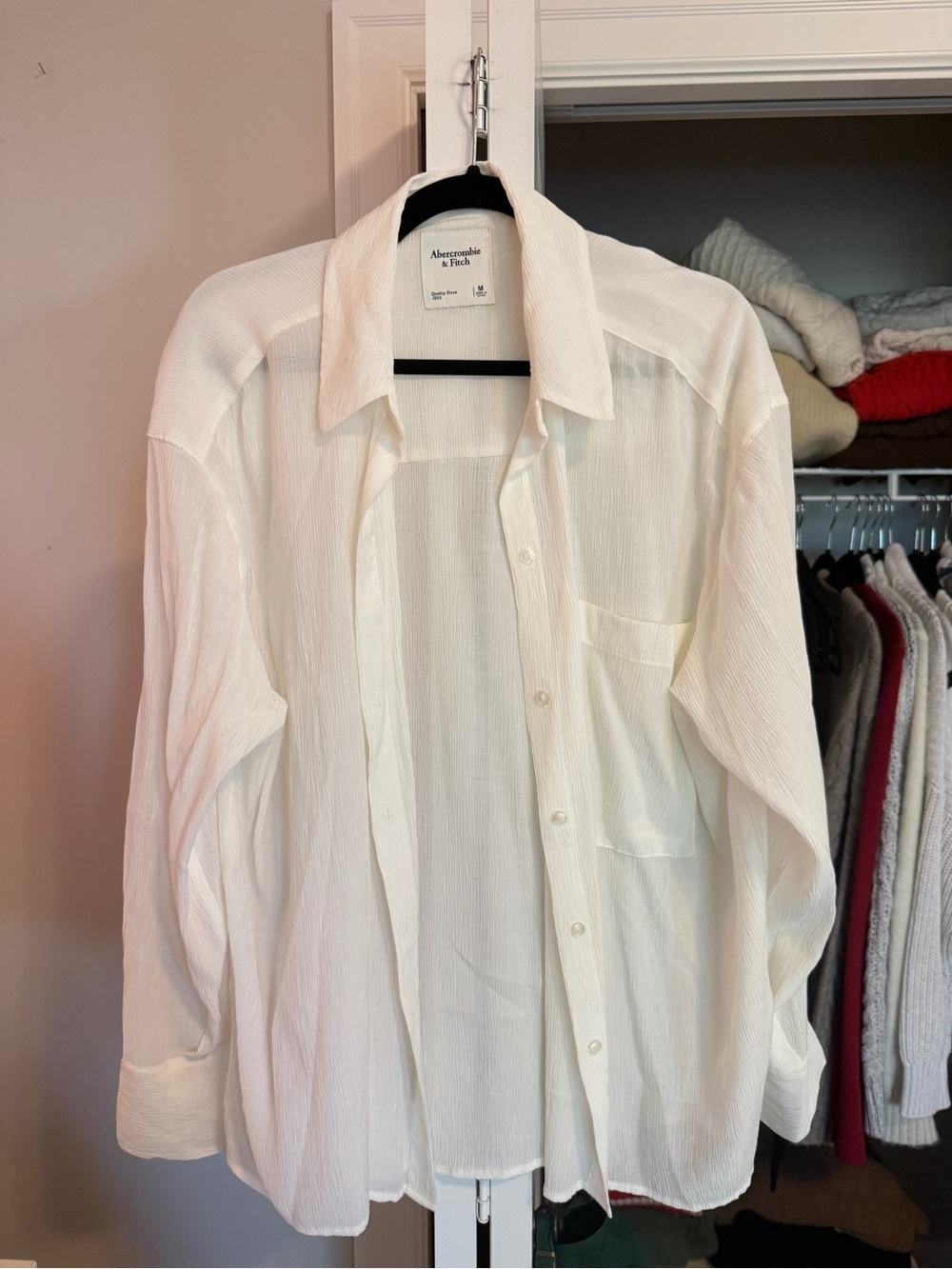 Abercrombie & Fitch White Button-Up Shirt
